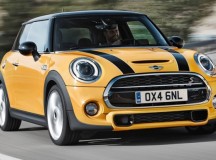 В России стартовали продажи нового MINI Cooper