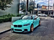 BMW M5 (F10) в доработке американской мастерской RDB LA