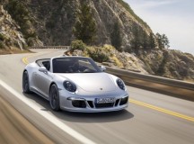 Porsche рассекретил спорткар 911 Carrera GTS нового поколения