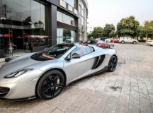 DMC доработал McLaren MP4-12C Spider MSO