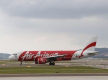Исчезновение самолёта AirAsia: диспетчеры запретили пилотам менять курс