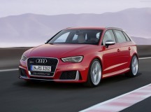 Новый Audi RS3 Sportback стал легче и мощнее