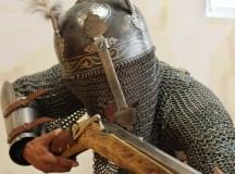 Для Владимира Путина изготовили доспехи древнего воина