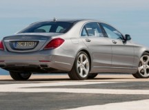 Mercedes-Benz S-Class назвали лучшим автомобилем для женщин