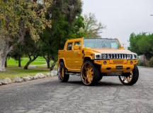 Пикап Hummer H2 на 34-дюймовых дисках Forgiato