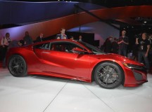 Детройт 2015: Acura представила серийный суперкар NSX