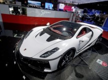 Spania GTA представила в Женеве модель Spano из графена